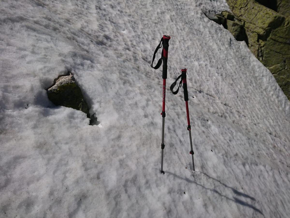 Cara Norte De Gredos Hoyos del Espino Esterno foto